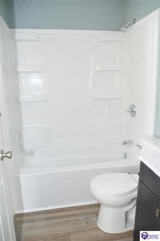 1081 Lincoln Trail, Radcliff, KY 40160