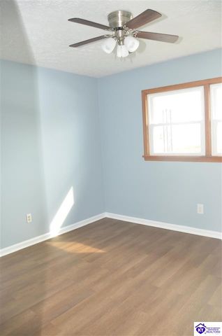 1081 Lincoln Trail, Radcliff, KY 40160