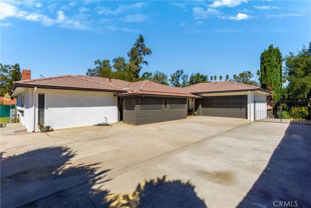 1306 Garden, Redlands, CA 92373