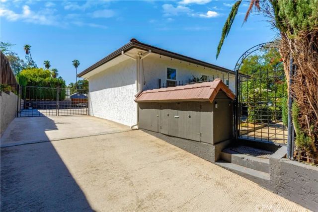 1306 Garden, Redlands, CA 92373