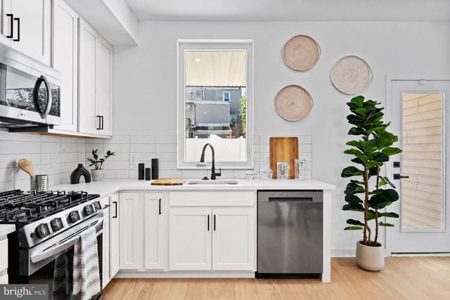 2124 E RUSH ST, Philadelphia, PA 19134