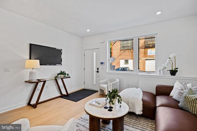 2124 E RUSH ST, Philadelphia, PA 19134