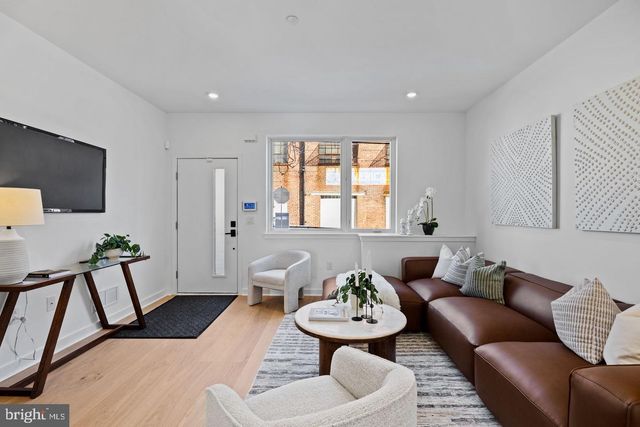 2124 E RUSH ST, Philadelphia, PA 19134