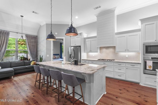 417 Brazos Drive, Brandon, MS 39047