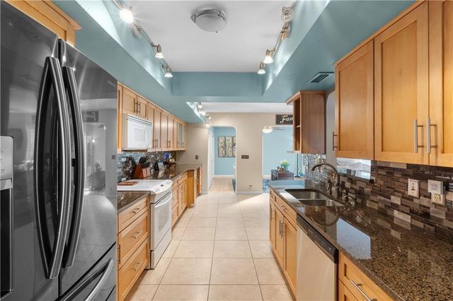 23 Townhouse, Corpus Christi, TX 78412