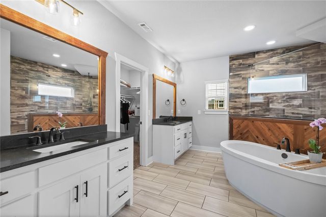 3780 Bitterroot Street, Bentonville, AR 72712