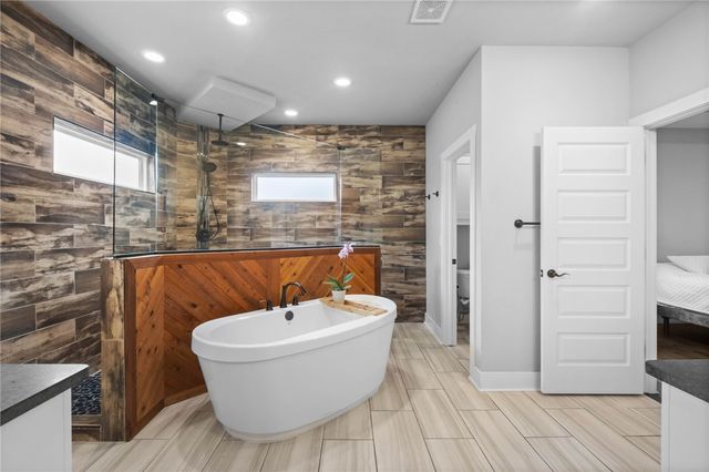 3780 Bitterroot Street, Bentonville, AR 72712