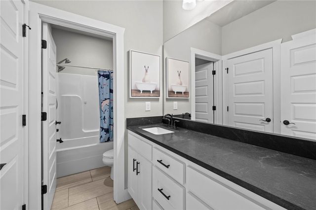 3780 Bitterroot Street, Bentonville, AR 72712