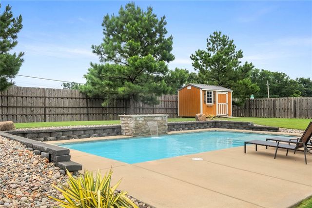 3780 Bitterroot Street, Bentonville, AR 72712