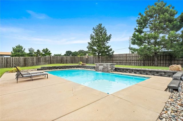 3780 Bitterroot Street, Bentonville, AR 72712