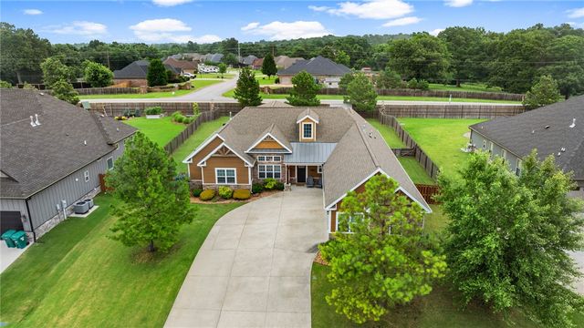 3780 Bitterroot Street, Bentonville, AR 72712