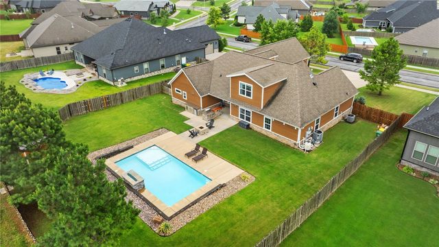 3780 Bitterroot Street, Bentonville, AR 72712