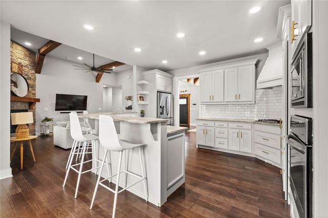 3780 Bitterroot Street, Bentonville, AR 72712
