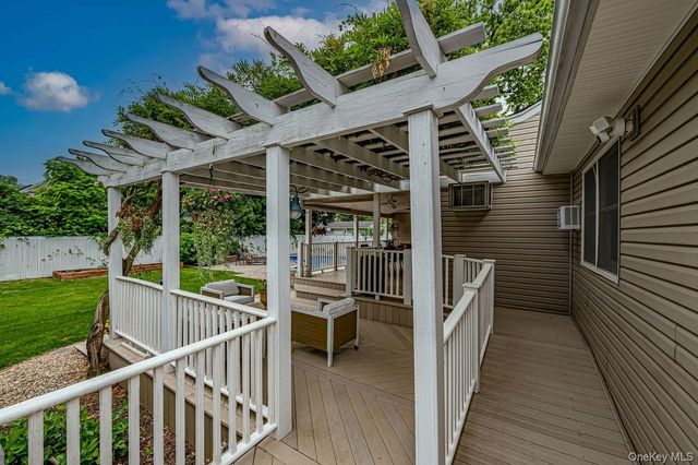 2349 Lincoln Street, North Bellmore, NY 11710