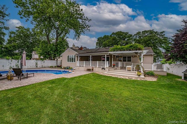2349 Lincoln Street, North Bellmore, NY 11710