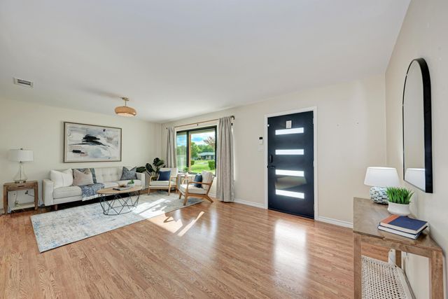 4702 Hilldale DR, Austin, TX 78723