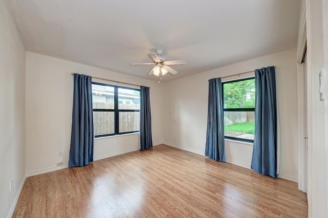 4702 Hilldale DR, Austin, TX 78723