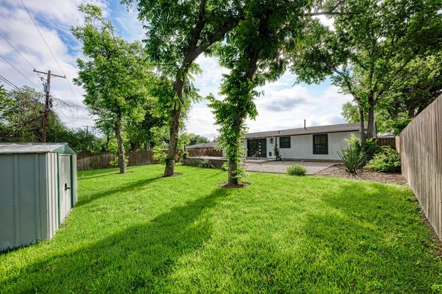4702 Hilldale DR, Austin, TX 78723