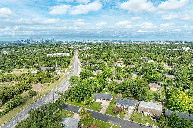 4702 Hilldale DR, Austin, TX 78723