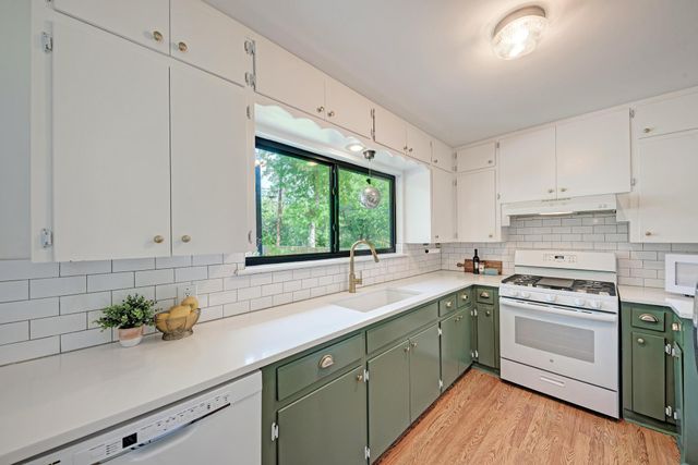 4702 Hilldale DR, Austin, TX 78723