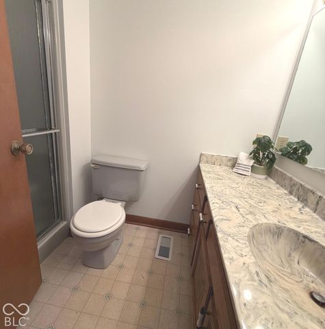 1383 Holiday Lane W, Brownsburg, IN 46112