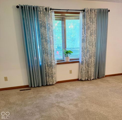 1383 Holiday Lane W, Brownsburg, IN 46112