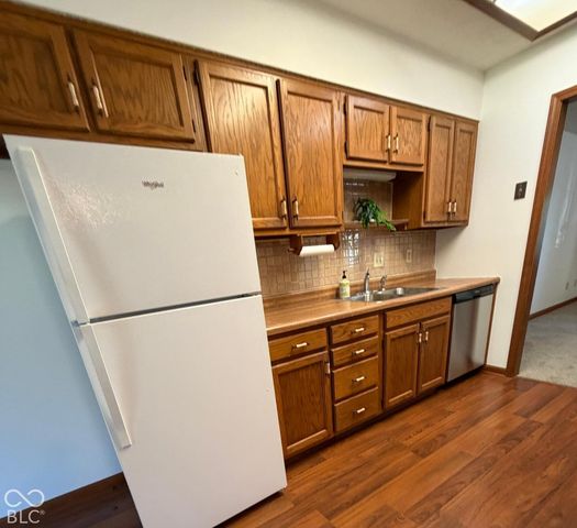 1383 Holiday Lane W, Brownsburg, IN 46112