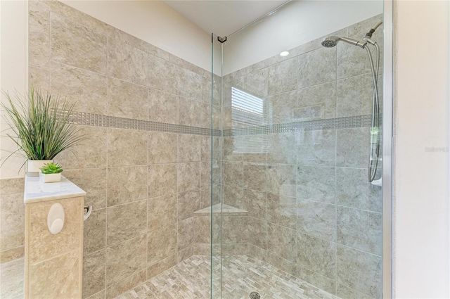 131 MARAVIYA BOULEVARD, Nokomis, FL 34275