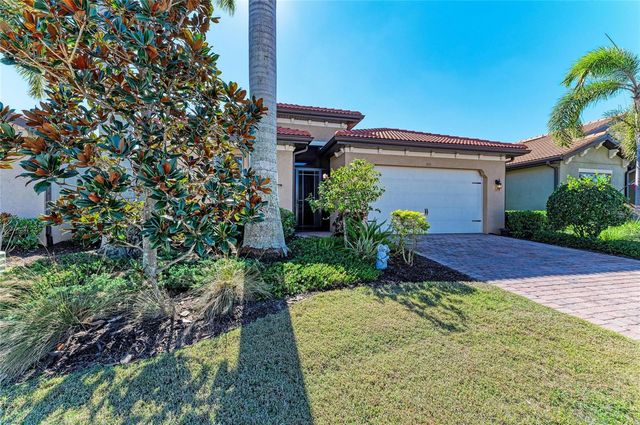 131 MARAVIYA BOULEVARD, Nokomis, FL 34275