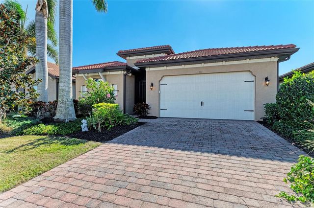 131 MARAVIYA BOULEVARD, Nokomis, FL 34275