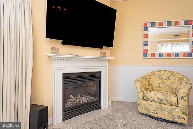 105 63RD ST #402, Ocean City, MD 21842