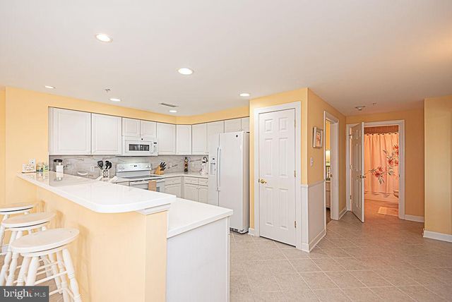 105 63RD ST #402, Ocean City, MD 21842