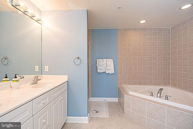 105 63RD ST #402, Ocean City, MD 21842