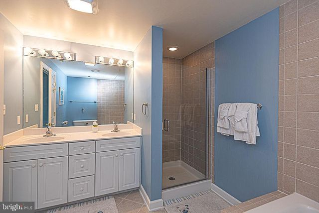 105 63RD ST #402, Ocean City, MD 21842