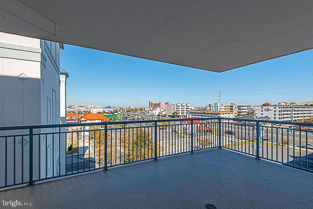 105 63RD ST #402, Ocean City, MD 21842