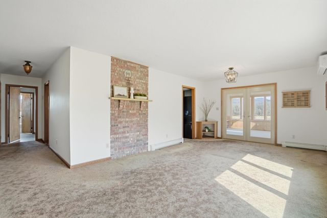 224 Silver Street, Hinesburg, VT 05461
