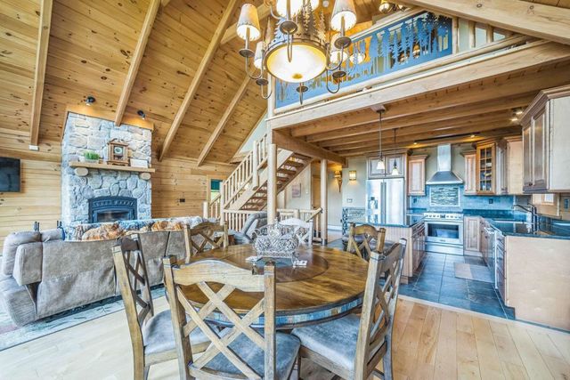 42 Peak Vista Lane, Madison, NH 03849