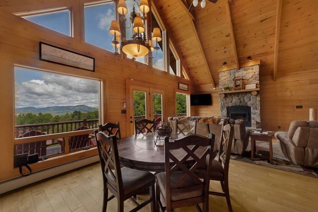 42 Peak Vista Lane, Madison, NH 03849