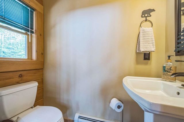 42 Peak Vista Lane, Madison, NH 03849