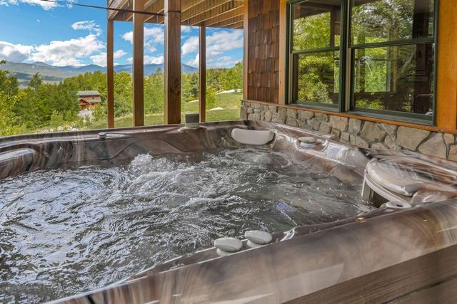 42 Peak Vista Lane, Madison, NH 03849
