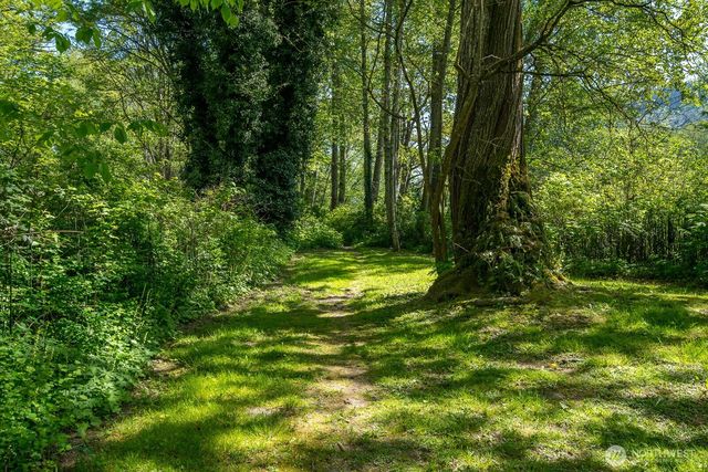 23727 Cove Road, Sedro Woolley, WA 98284