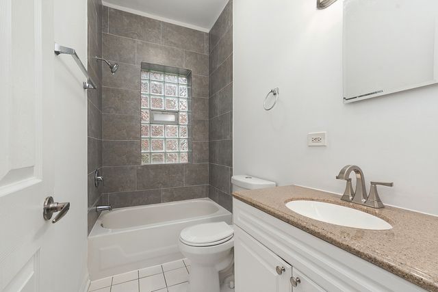 5150 S King Drive 2A, Chicago, IL 60615