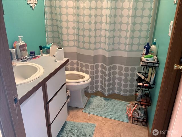 119 NW Lopez Lane, Bremerton, WA 98311