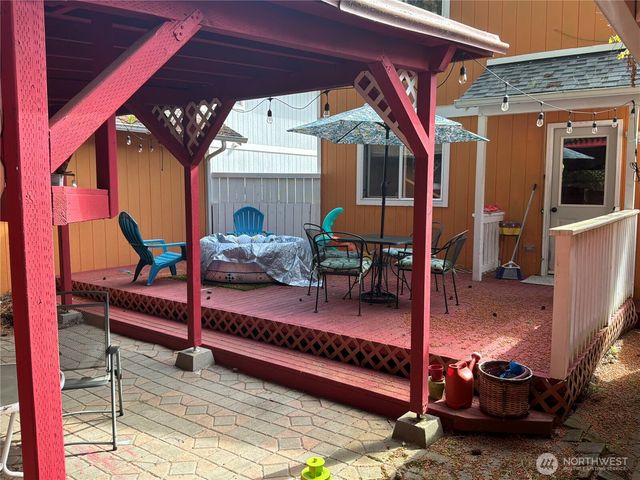 119 NW Lopez Lane, Bremerton, WA 98311