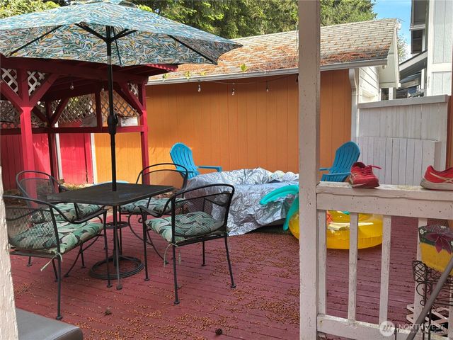 119 NW Lopez Lane, Bremerton, WA 98311