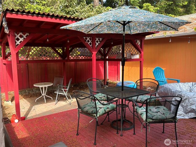 119 NW Lopez Lane, Bremerton, WA 98311