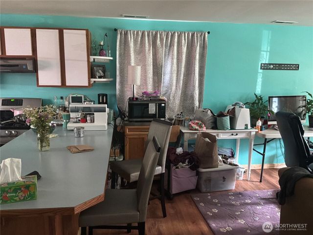 119 NW Lopez Lane, Bremerton, WA 98311