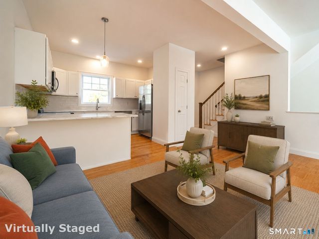 1154 Poquonnock Road 12, Groton, CT 06340