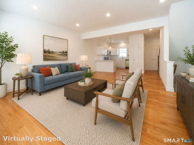 1154 Poquonnock Road 12, Groton, CT 06340