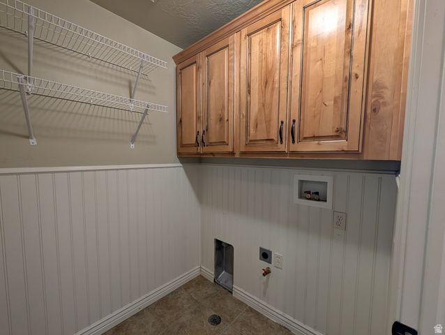10416 S SAGE LUIGI CT, South Jordan, UT 84009